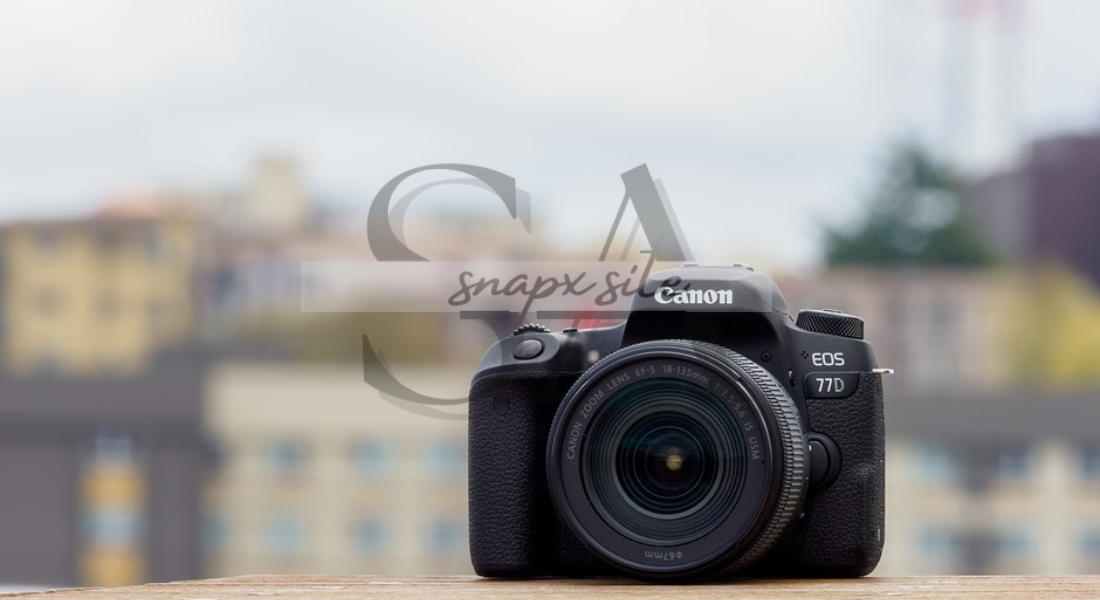 Canon EOS 77D DSLR