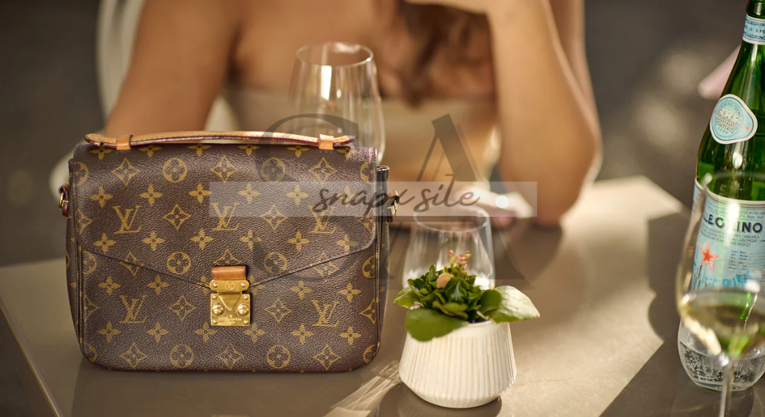 Louis Vuitton Monogram Canvas